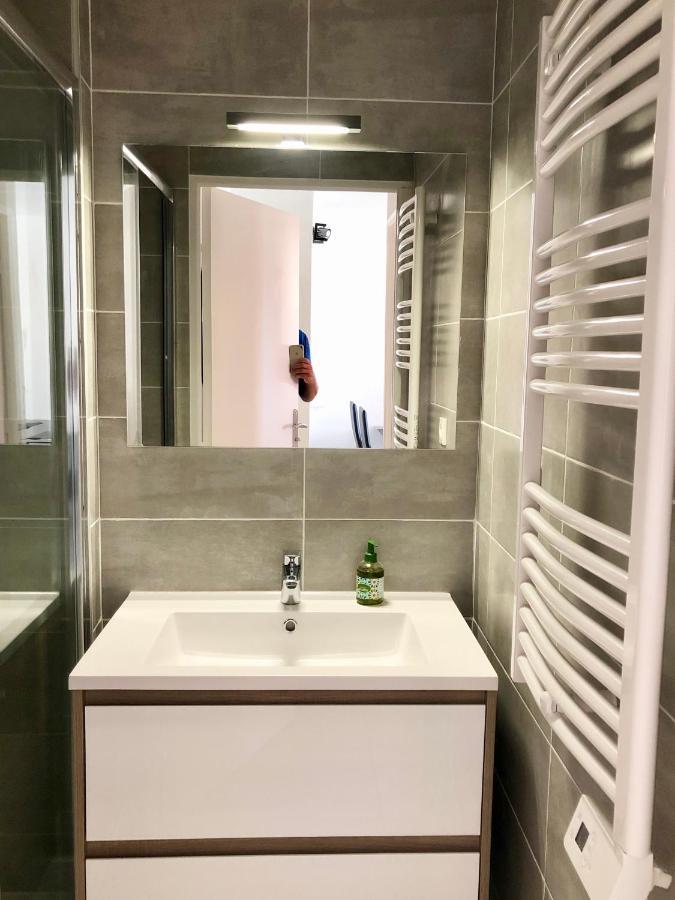 Apartment Newly Renovated Aircond-Wifi-Pool-Sea View-150M To Beaches- サン・エギュルフ エクステリア 写真